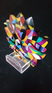 อะคริลิคโชว์ขวดไวน์ อะคริลิคคืออะไร