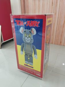 กล่องโชว์ Bearbrick