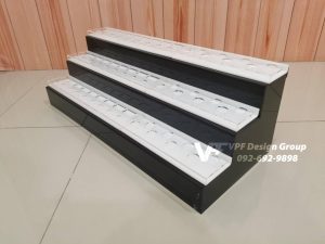 ชั้นอะคริลิคโชว์สินค้า