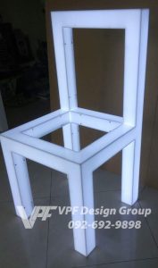 อะคริลิคตามแบบมีไฟ