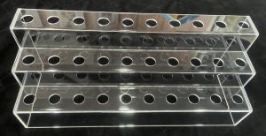 อะคริลิคขั้นบันได โชว์สินค้า